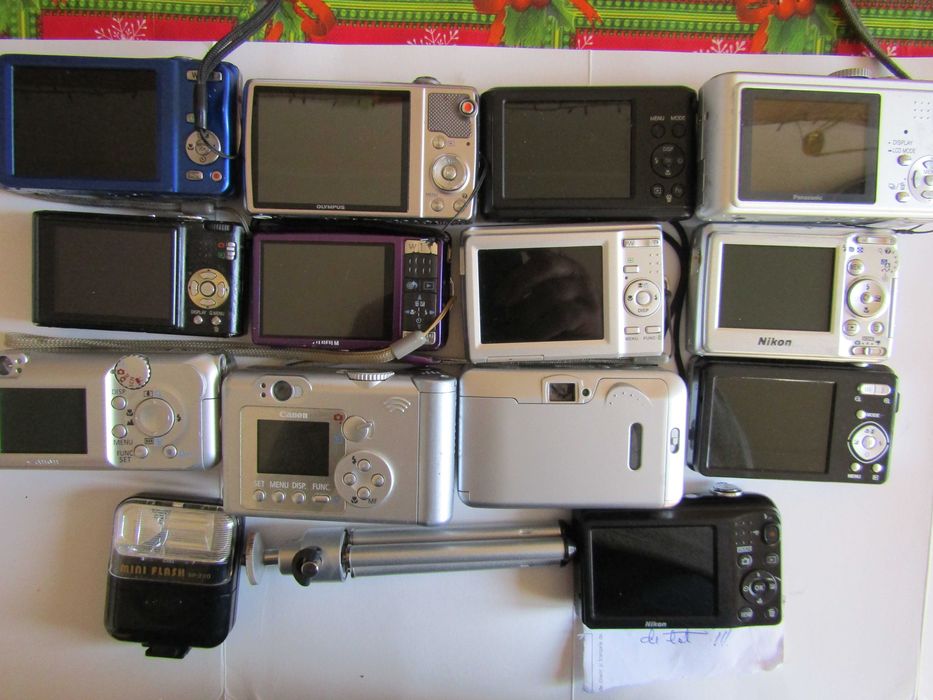 suport/picior TV si aparate foto/video si Blitz si suport trepied