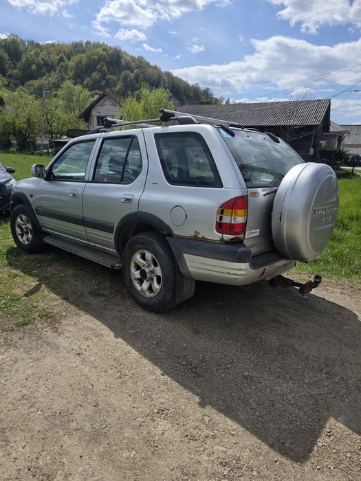 Opel frontera 2.2 dti fara acte funcțional pentru piese sau off road. Nu fac variante pret 1450 euro
0756 sase doi unu 516