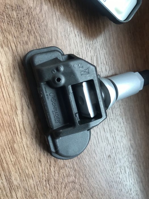 Senzorinoi Presiune Mercedes GLA/C/E/GLE/GLK/GLS/S/GLC/CLA