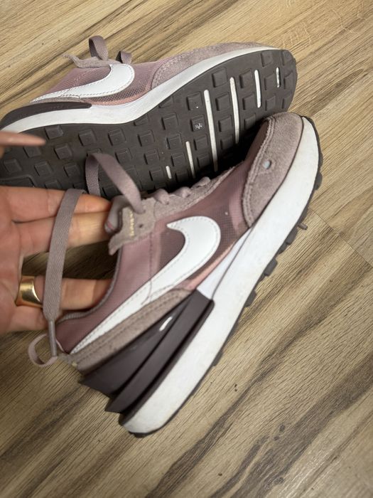 Оригинални юношески маратонки Nike Waffle One! 32 н