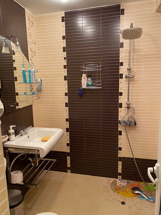 Дава се под наем Тристаен апартамент в София, Горна баня - 144 кв.м за 765 € - Снимка #10