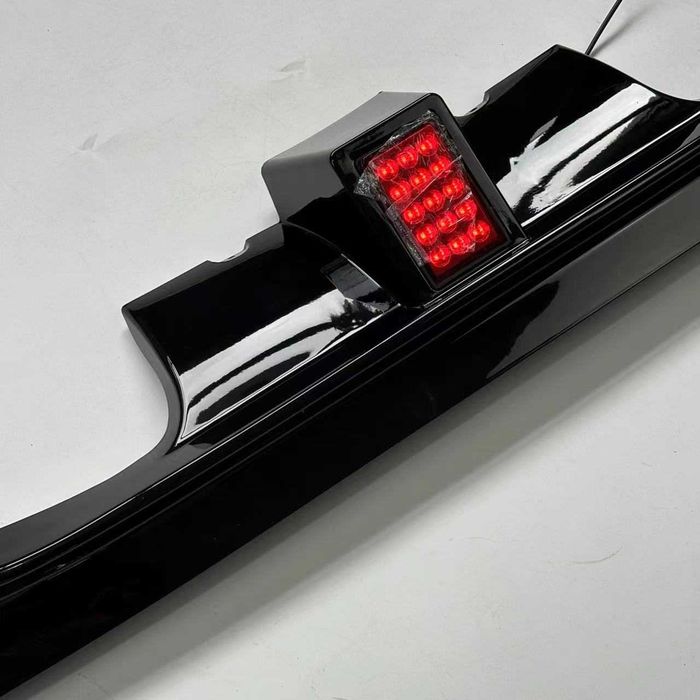 Дифузьор за БМВ Е46 М3 BMW E46 M3 LED STOP