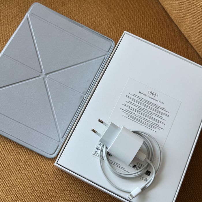iPad 9th Gen 256GB Wi-Fi Only 10.2”