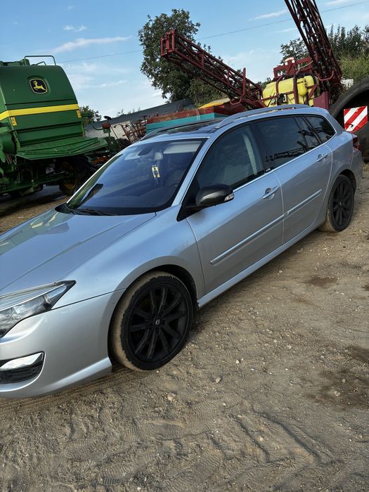 Renault Laguna 3 Facelift | 2012 | 2.0 dCi | 4Control (Direcție Integrală) | Manuală 6+1 | Euro 5