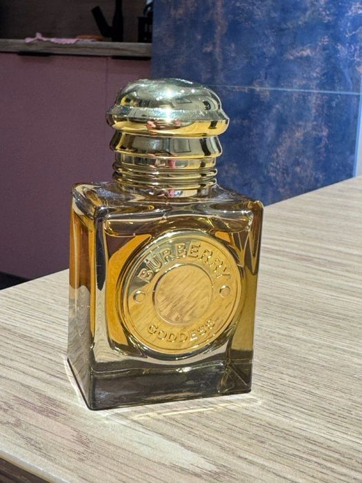 Burberry goddess intense