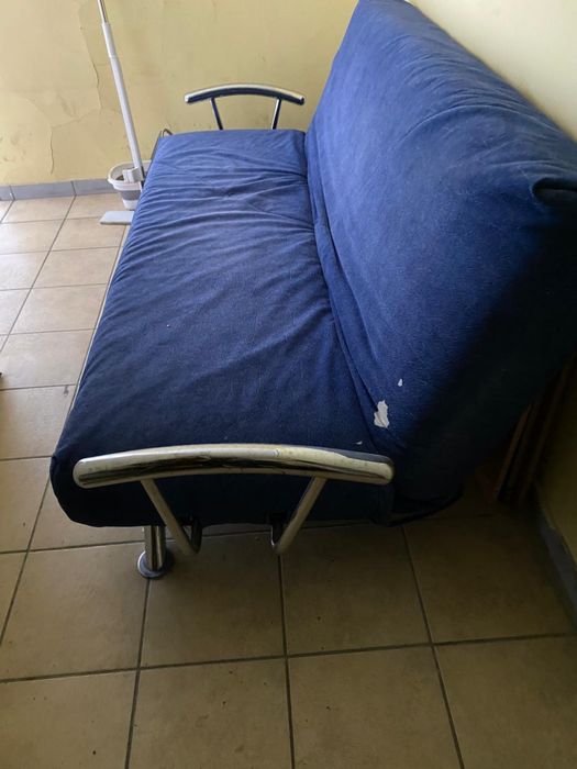 Диван в хорошем состоянии