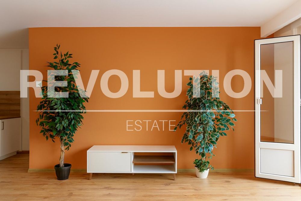 Дава се под наем Двустаен апартамент в София, Младост 3 - 58 кв.м за 511 € - Снимка #1