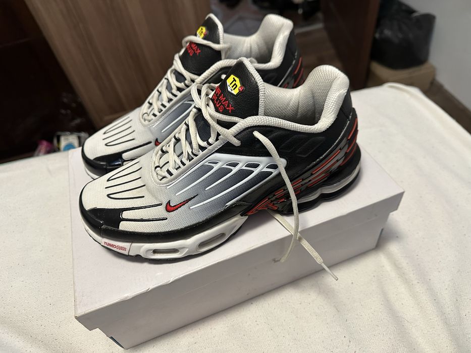 Обувки nike air max tn 3