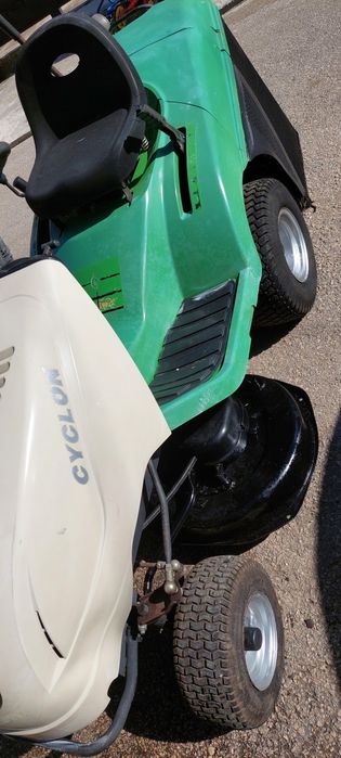 Тракторна косачка 12.5 коня бригс мотор