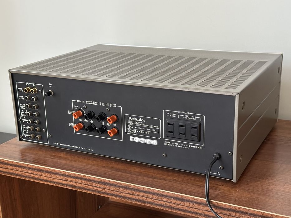Усилитель Technics SU-V6
