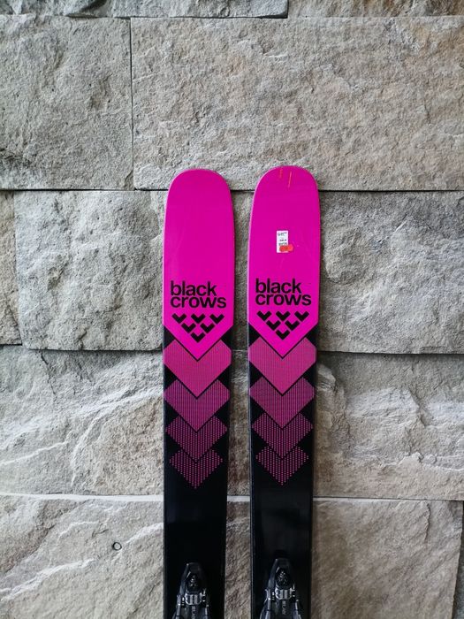 Schiuri ski tura Blackcrows Corvus+legaturi Salomon Shift 13+piei Test