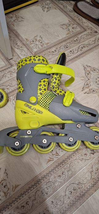 Продам ролики и мальчикам и девочкам