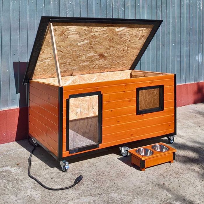 Cusca Caine Spatioasa Izolata Incalzita cu Fereastra & Profile Antiros