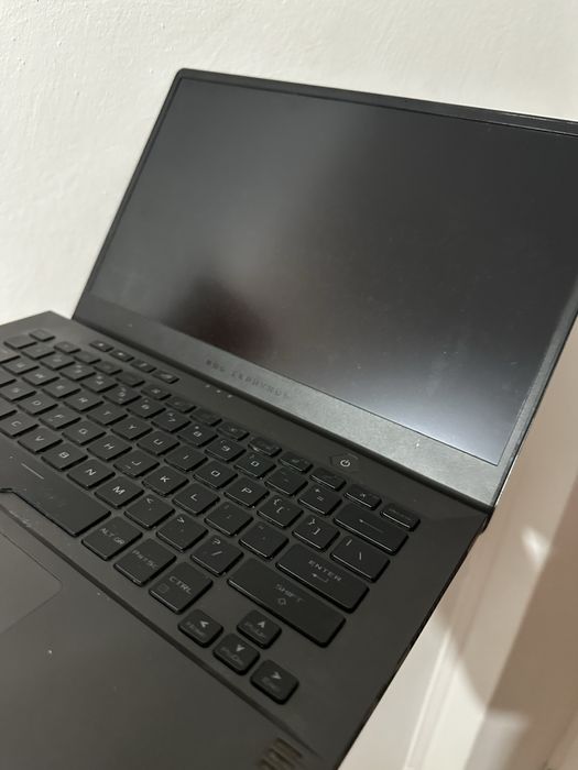 Asus Rog Zephyrus G14 GA401 ryzen 7 5800HS si GTX 1650 pentru piese