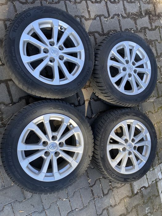 Jante cu cauciucuri de iarna