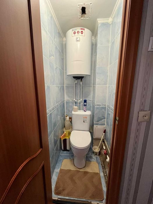 Продам двухкомнатную центр СРОЧНО