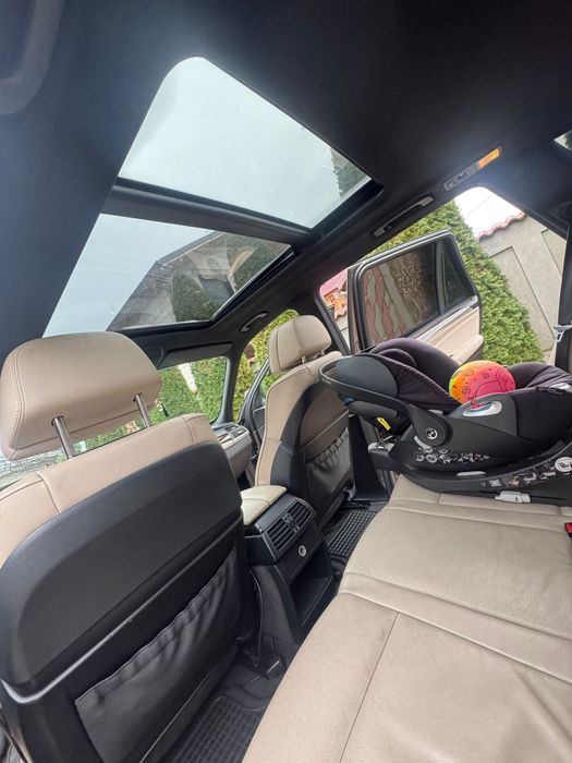 BMW x5 , 3.0 , 245 cai , an 2010