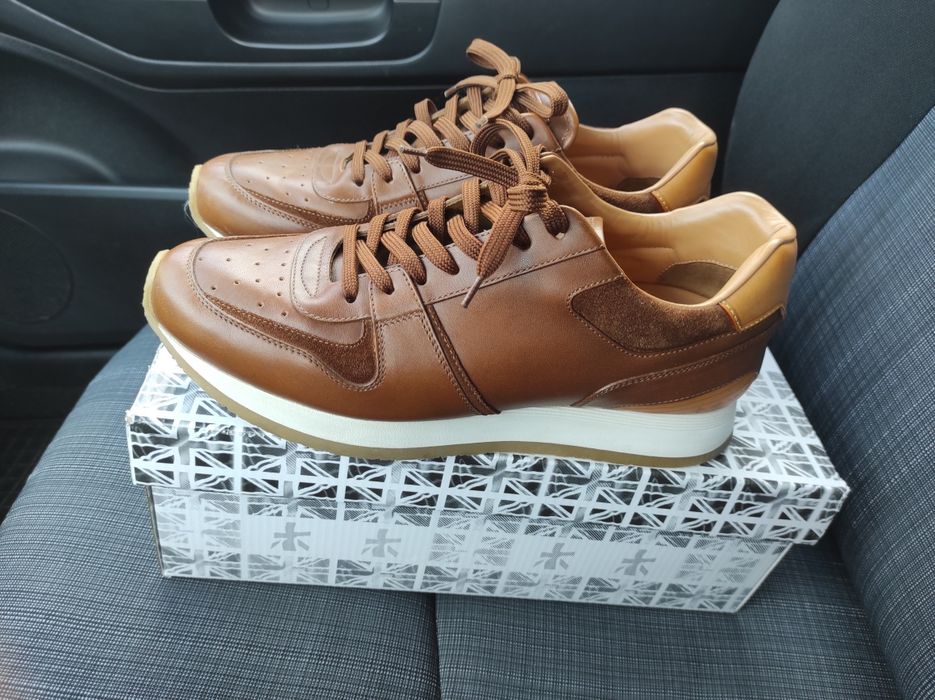 Vând 3 perechi de Louis Vuitton