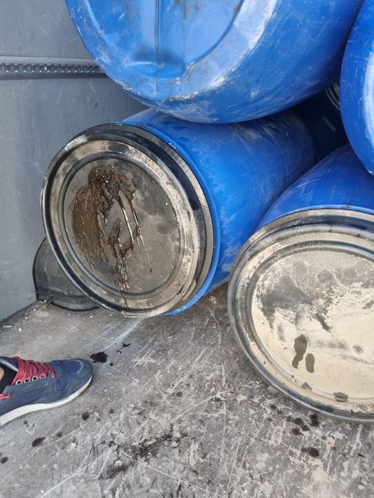 Butoi 180 l gros cu capac