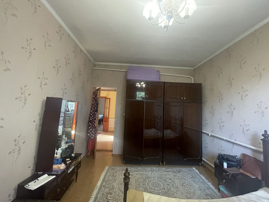 Спальний гарнитур продам