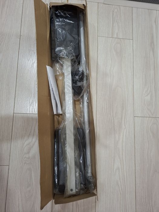 Пантограф для одежды в шкаф