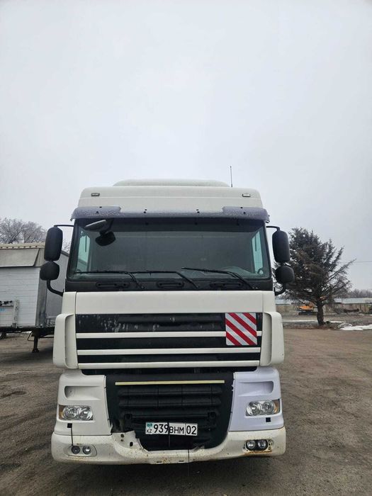 Тягач DAF 105, 2012 года