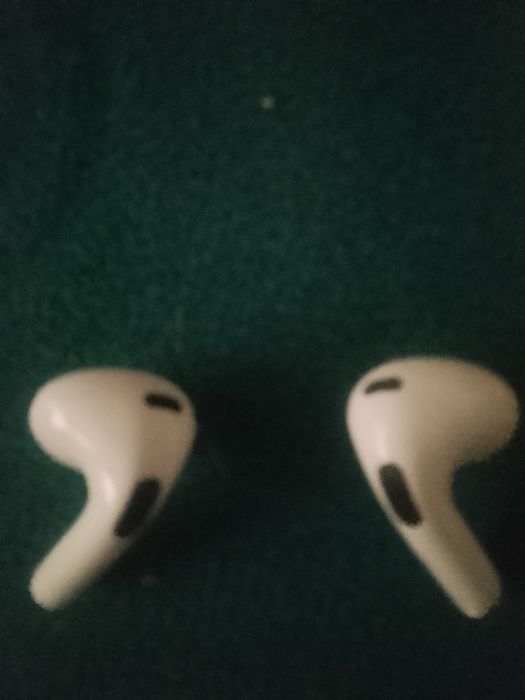 Срочно продам наушники