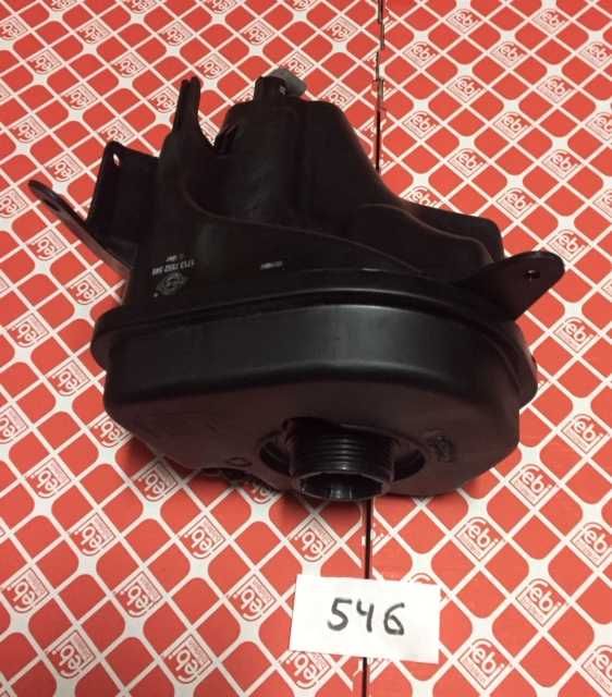 расширительный бачок радиатора