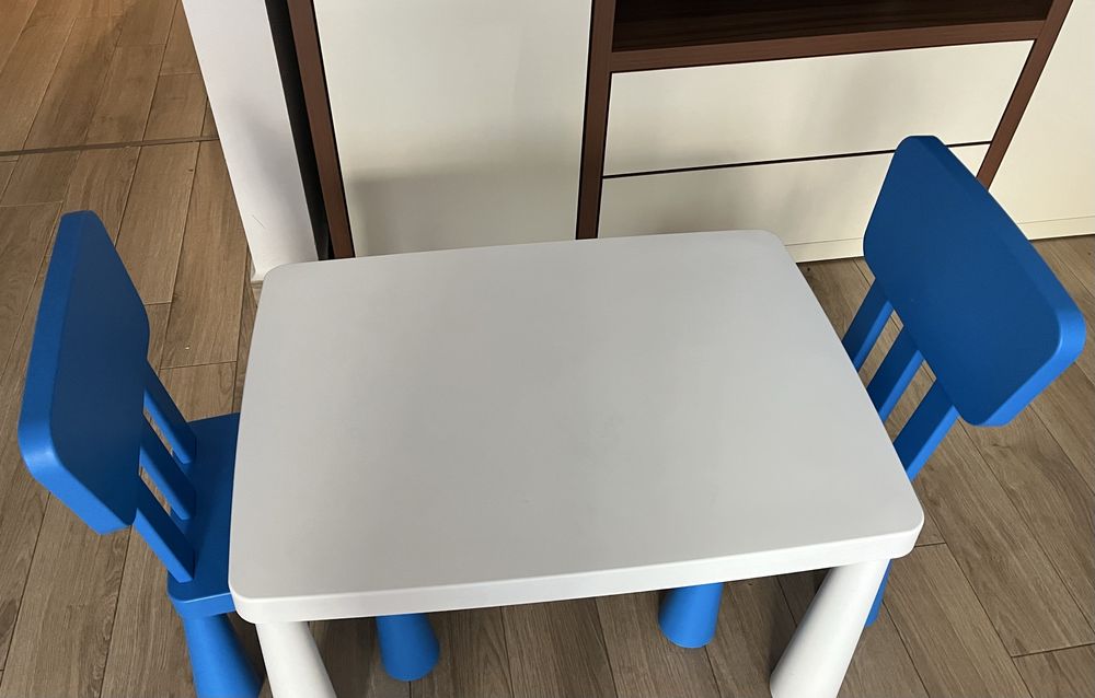 Set masuta + scaune ikea