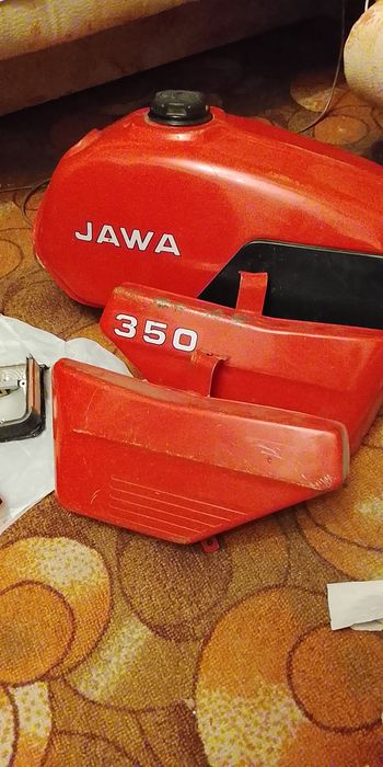 Бак от Jawa 350/638 c бардачками
