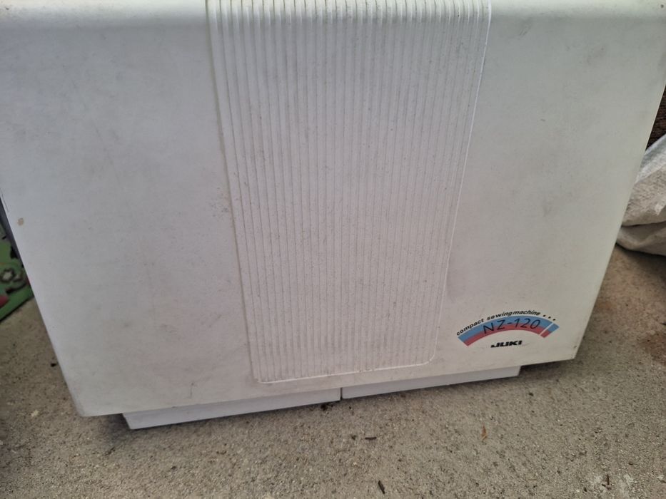 Домашна шевна машина