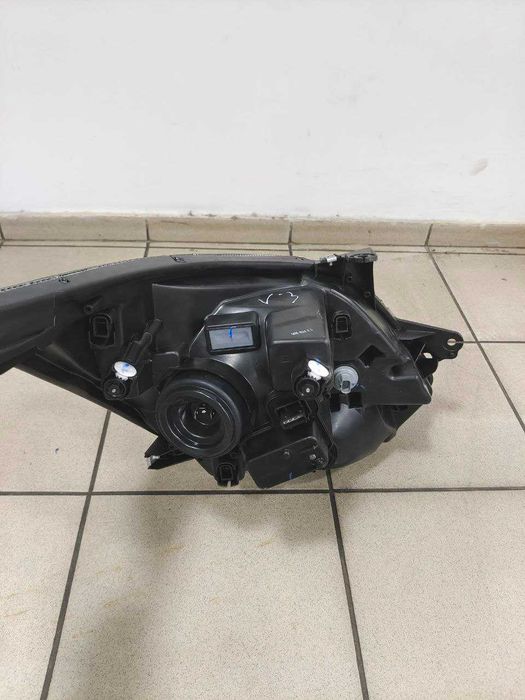 Фара передняя Cobalt