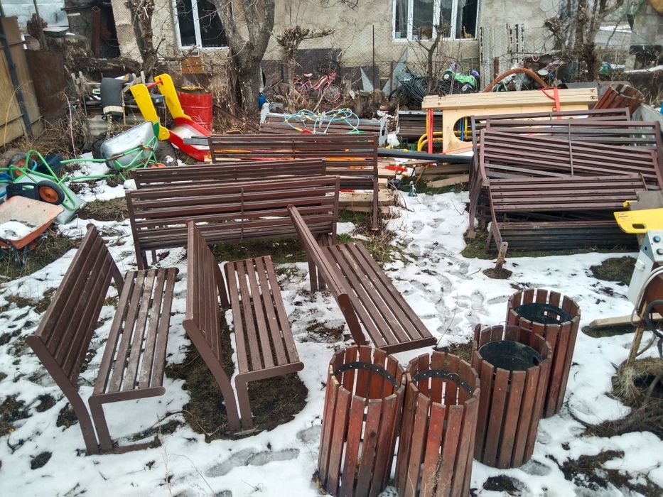 Продам скамейки урны