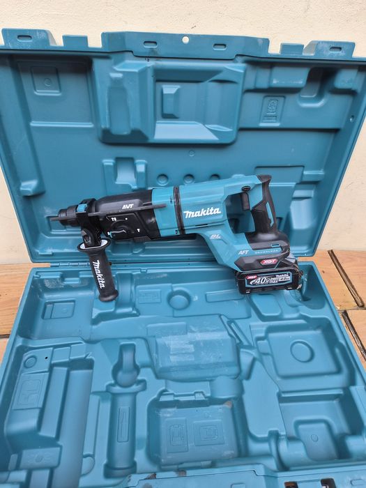 Ciocan rotopercutor Makita  HR007G - 40V