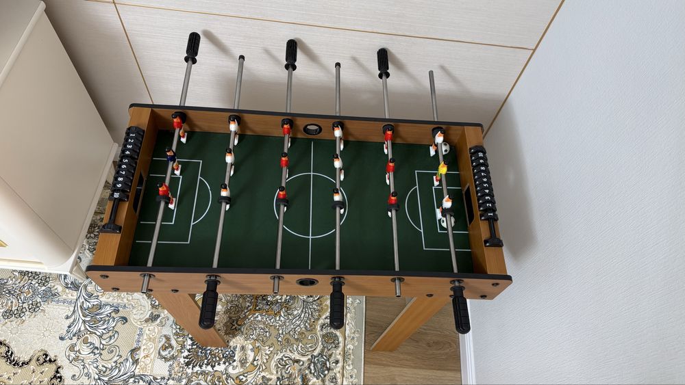 На стольный футбол