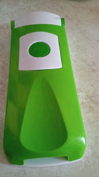 Срочно продам овощерезку