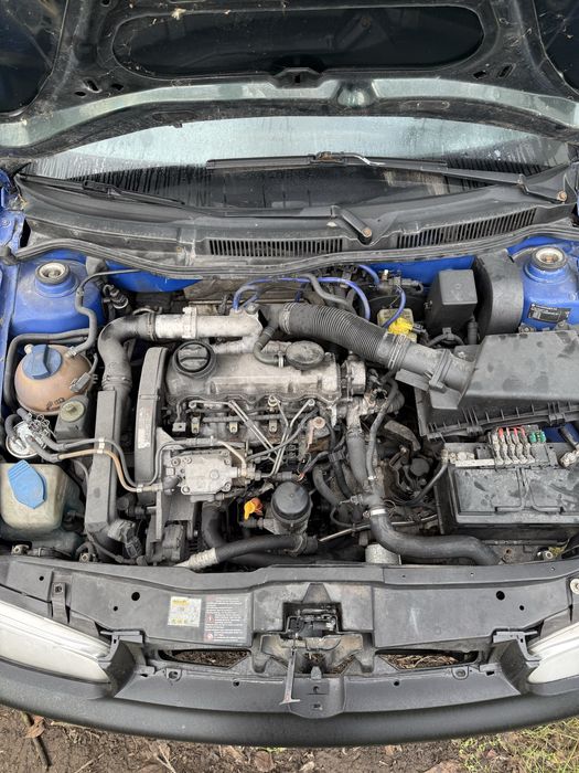 Продавам Golf 4 1.9tdi на части всичко налично
