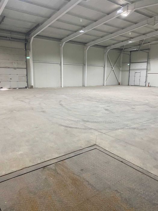 Дава се под наем Склад в Варна, Западна промишлена зона - 500 кв.м за 1785 € - Снимка #2