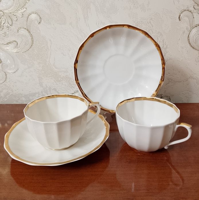 Сервизы винтажные.