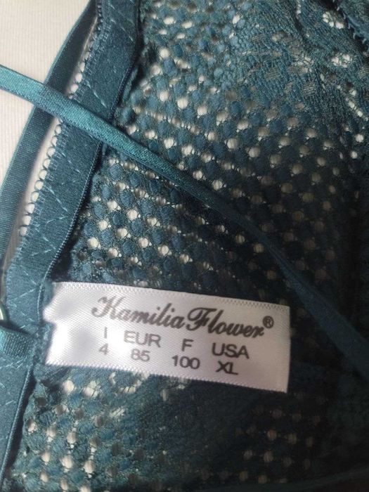 В наличии шикарный комплект нижниго белья