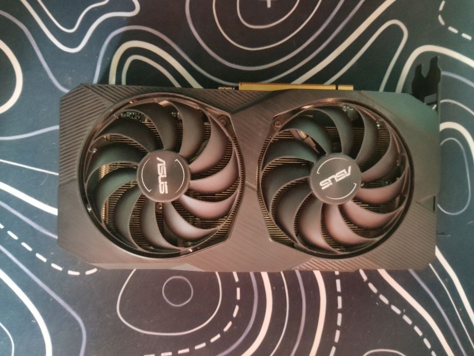 Asus DUAL AMD Radeon RX5500XT