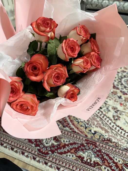 Букет цветы кустовые