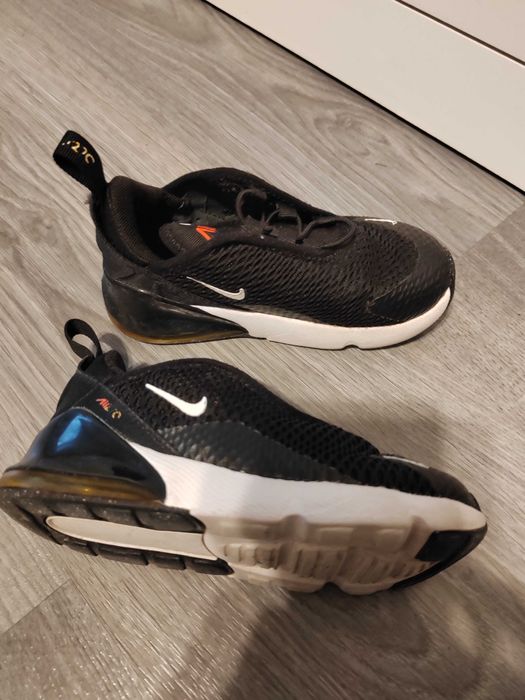 Adidasi Nike si Adidas, marimea 26, pret pt ambele perechi: 80 lei