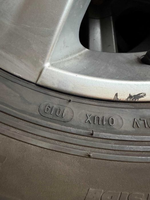 Гуми с джанти 265/65 R17