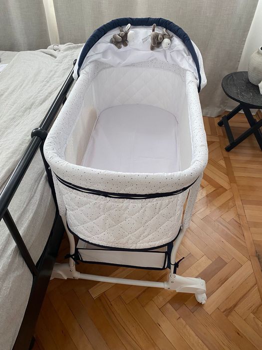 Patut bebelus stil bassinet - conditie perfecta