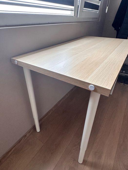 Регулируемо бюро IKEA
