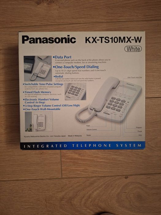 Стационарен телефон Panasonic KX-TS10MX-W