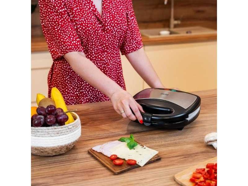 Уред за Сандвичи Гофрети Грил 3 в 1 Teesa TSA3221, 800 W