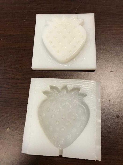 Debitare, strunjire,frezare, prelucrari CNC mase plastice