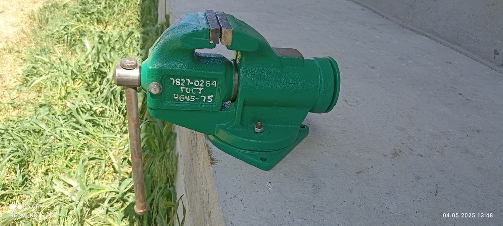 Продам тиски. Сделано в СССР